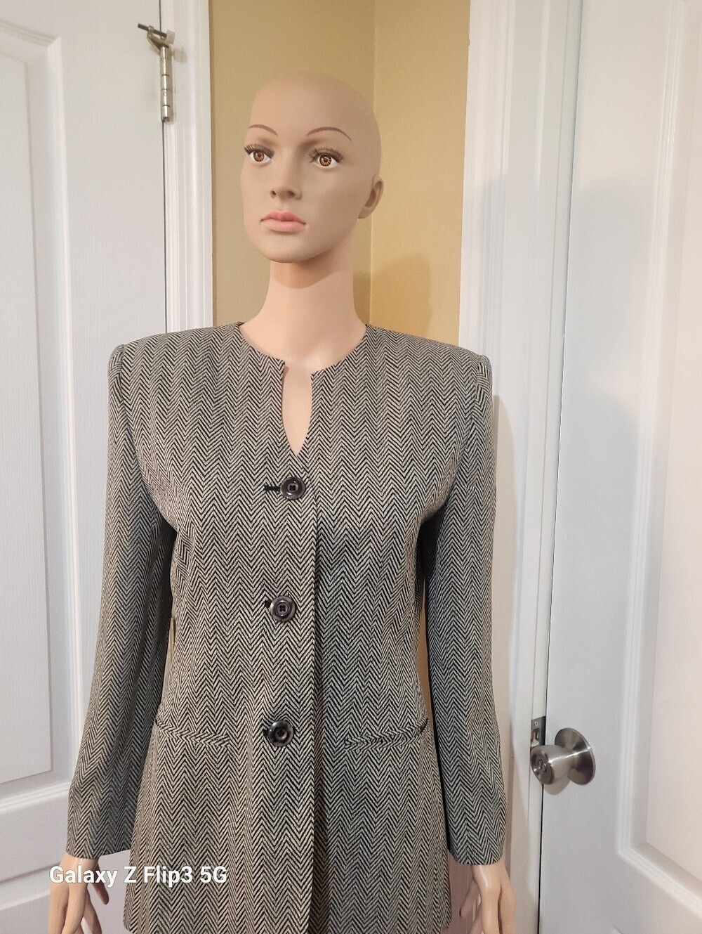 Women’s Tailored Herringbone Coat Jacket - Gray Pre-owned Size (8P)
